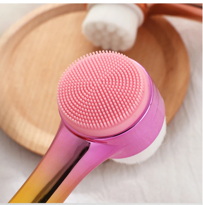 Electroplated face cleaning brush